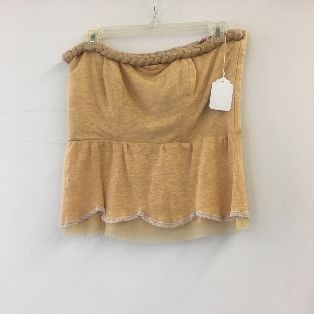 Manoush Tube Top